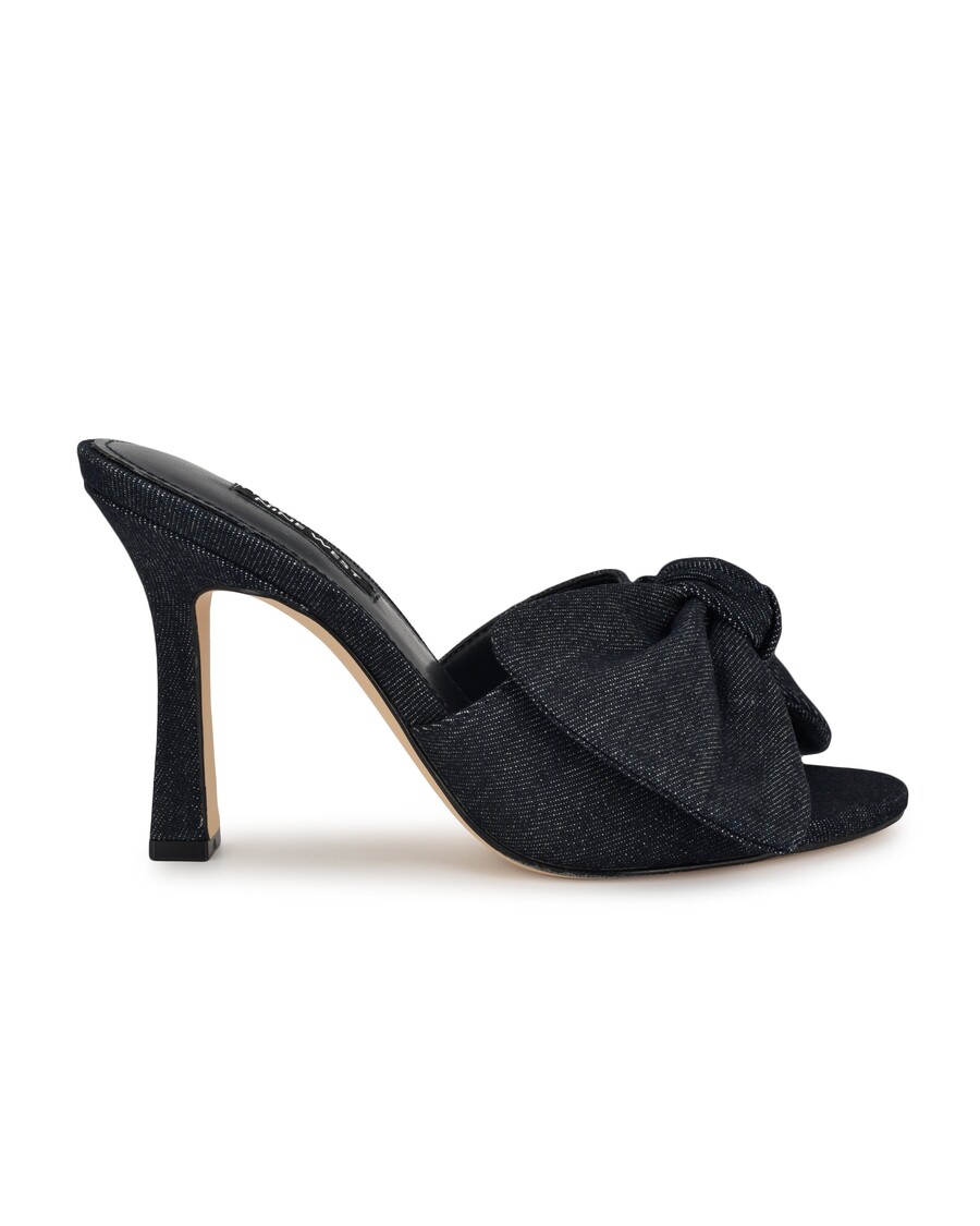 Nove Sandali Muli Con Fiocco West Trina