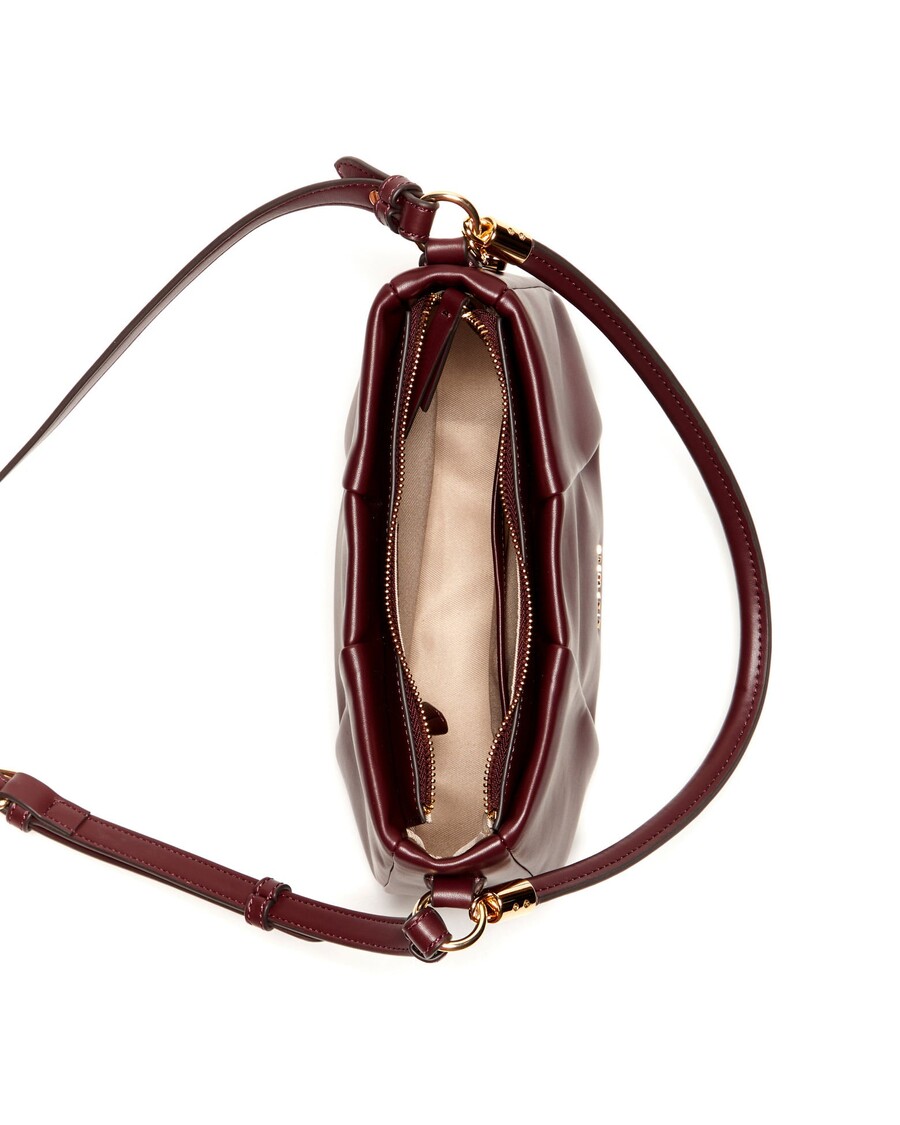 ناين ويست إيلين كروس