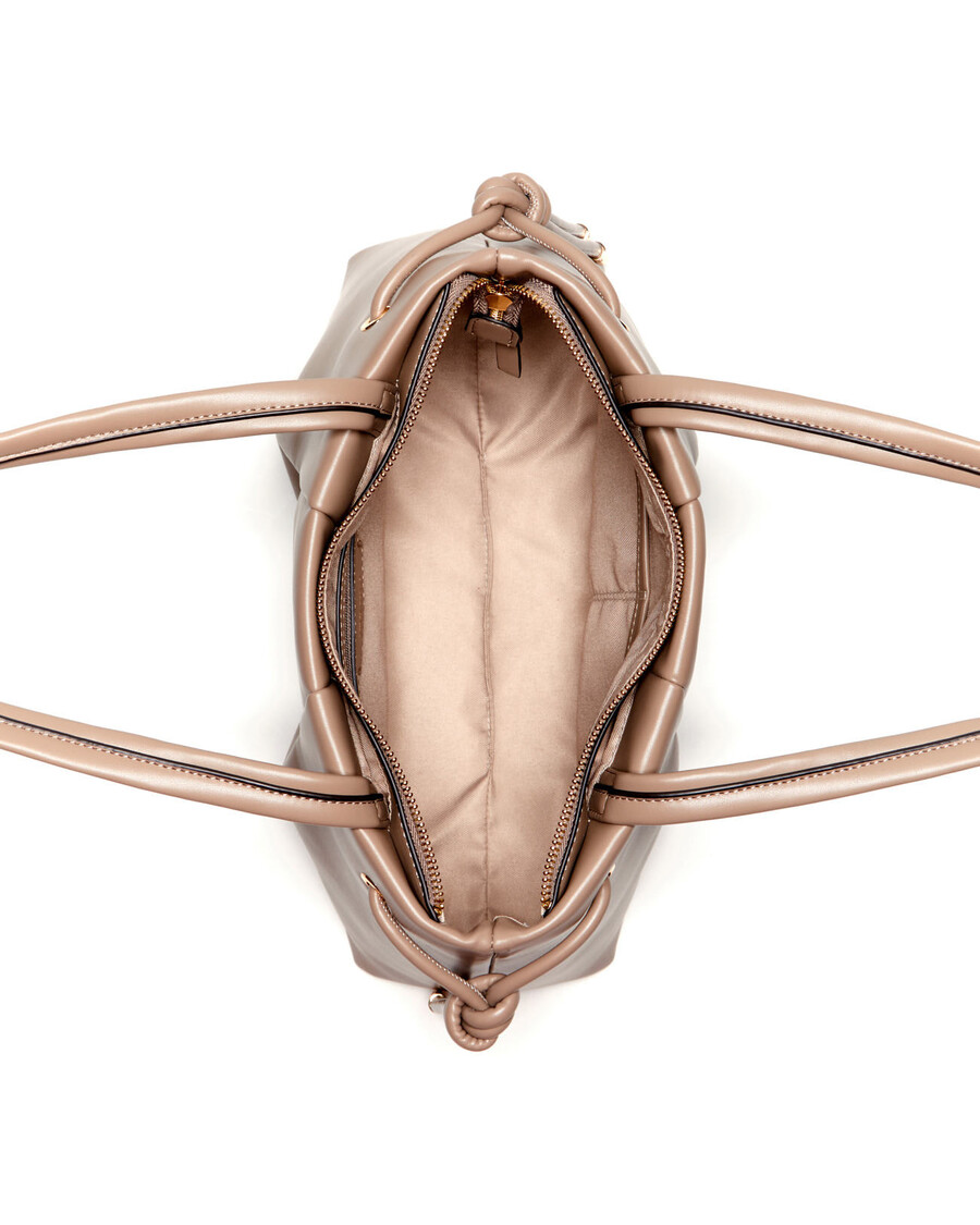 Devět West Elin Nakupující