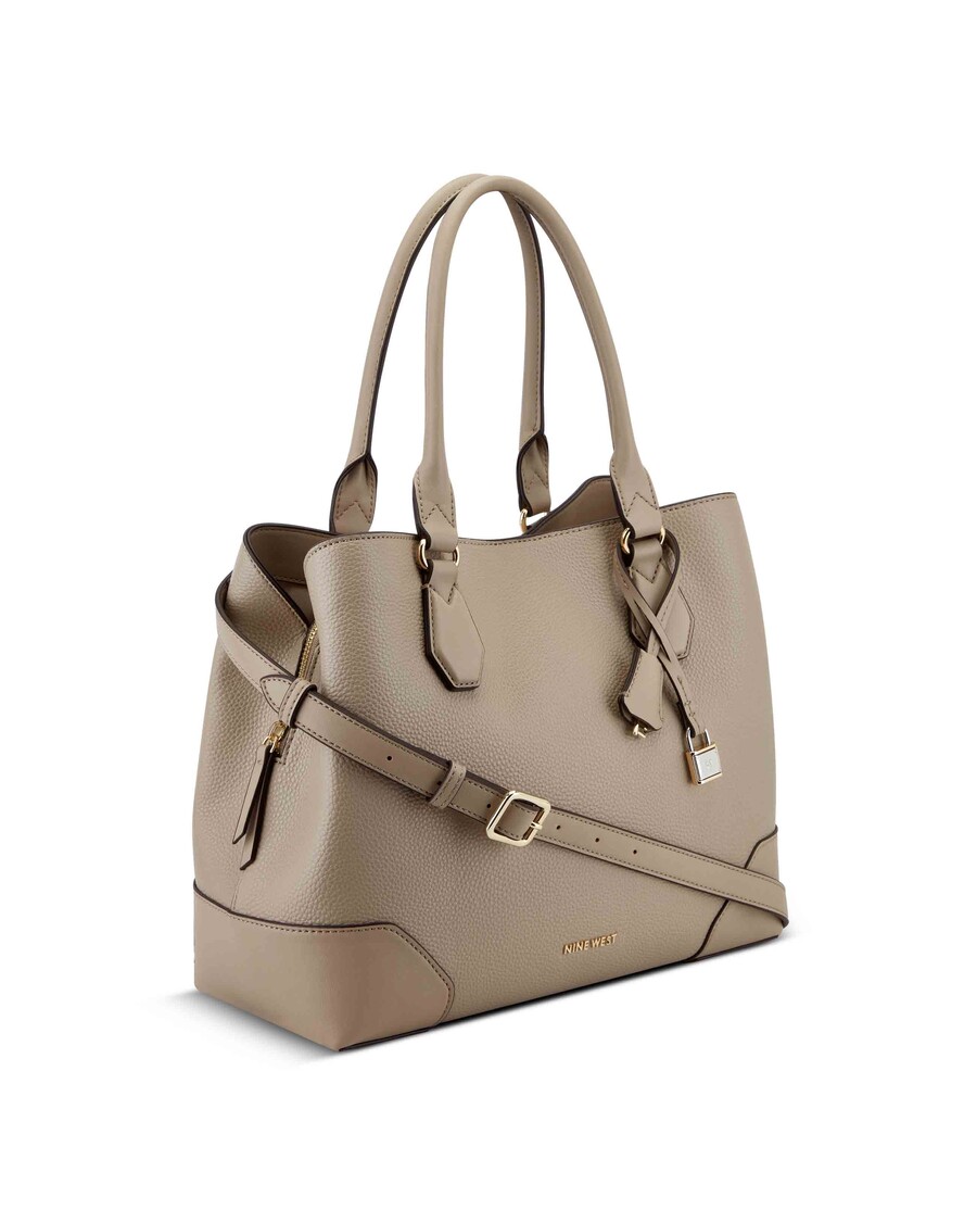 нине вест брооклин јет сет