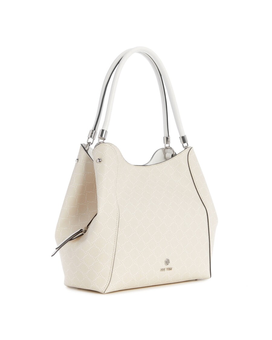 нине вест етта јет сет