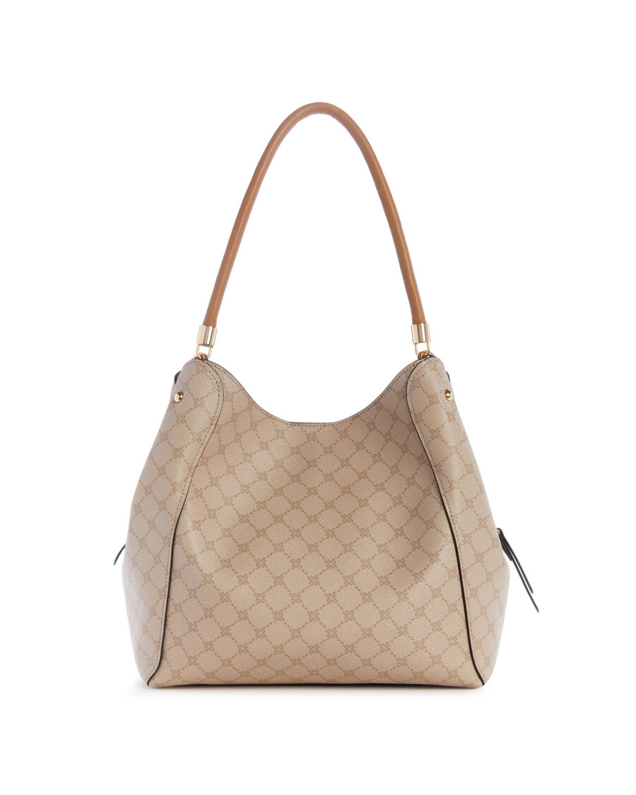 нине вест етта јет сет