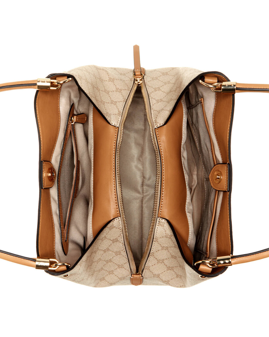 нине вест етта јет сет