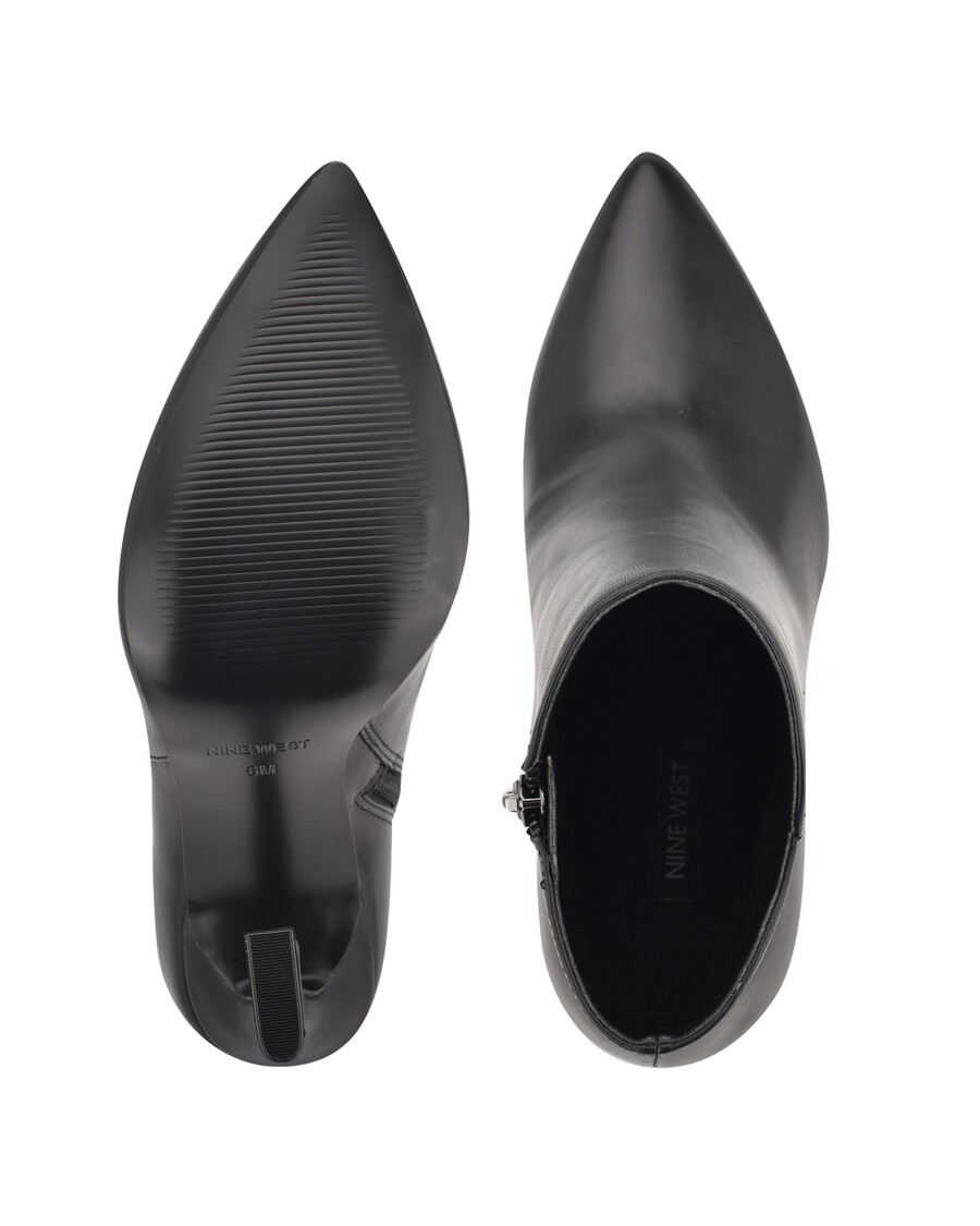 ботильоны девяти Вест Торри