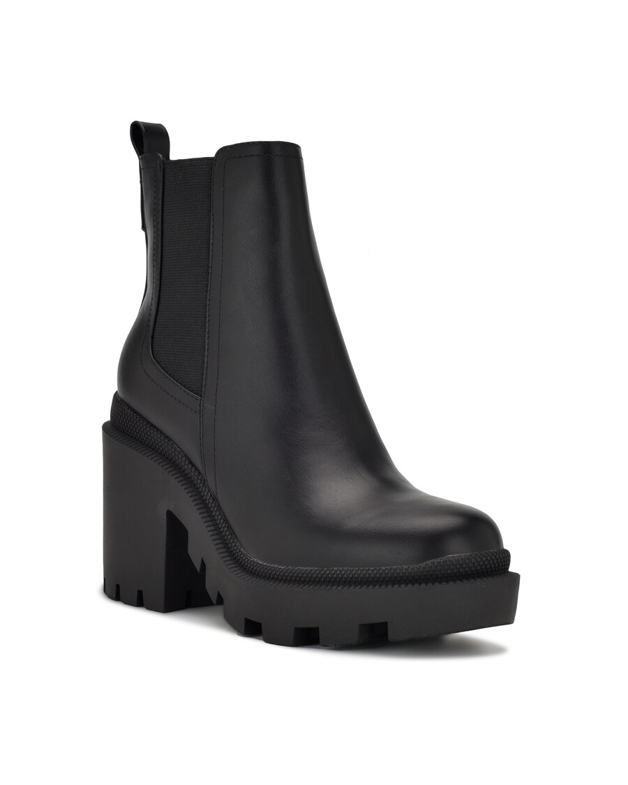 Sembilan Sepatu Boot Sol Lug Chelsea Bentuk Barat