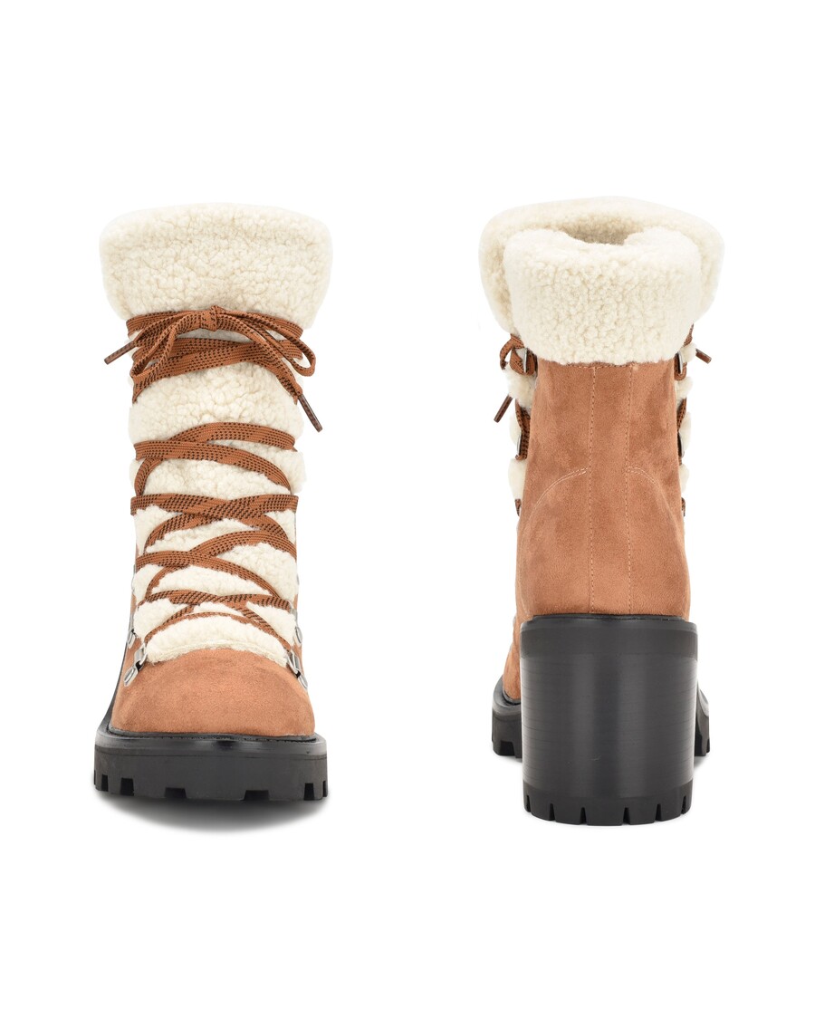 Kilenc Nyugati Unise Füles Talpú Csizma