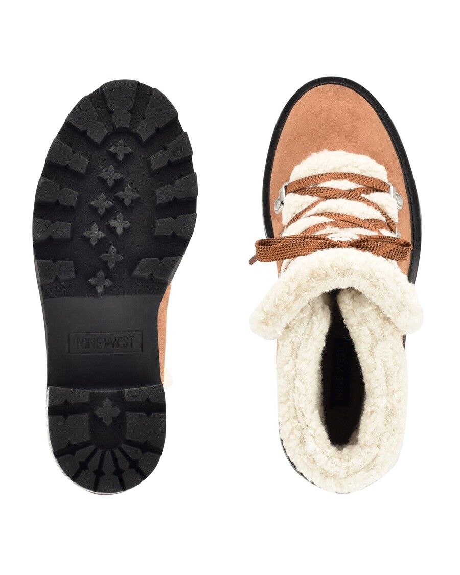 Kilenc Nyugati Unise Füles Talpú Csizma