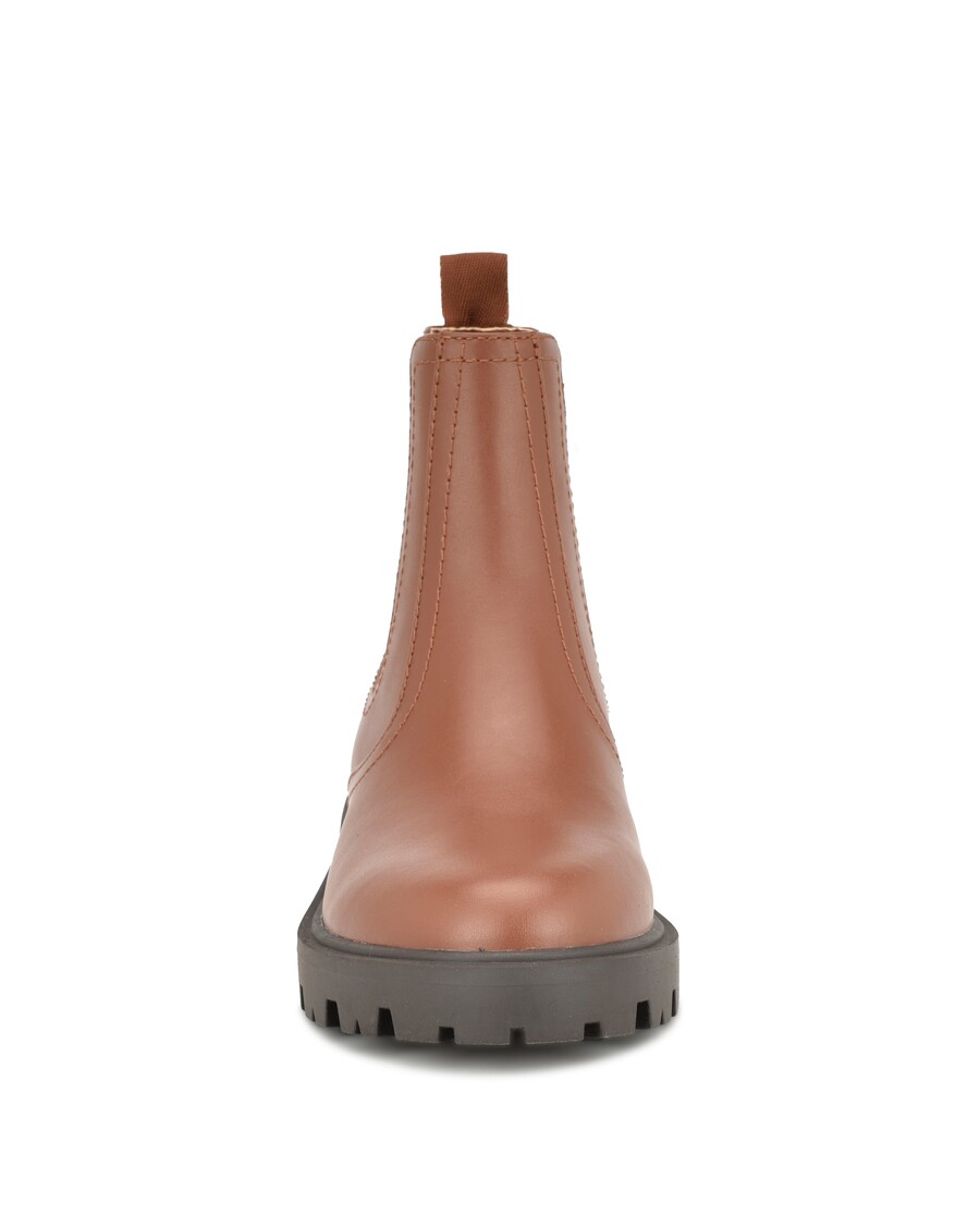 Devět West Yullon Lug Sole Chelsea Booties