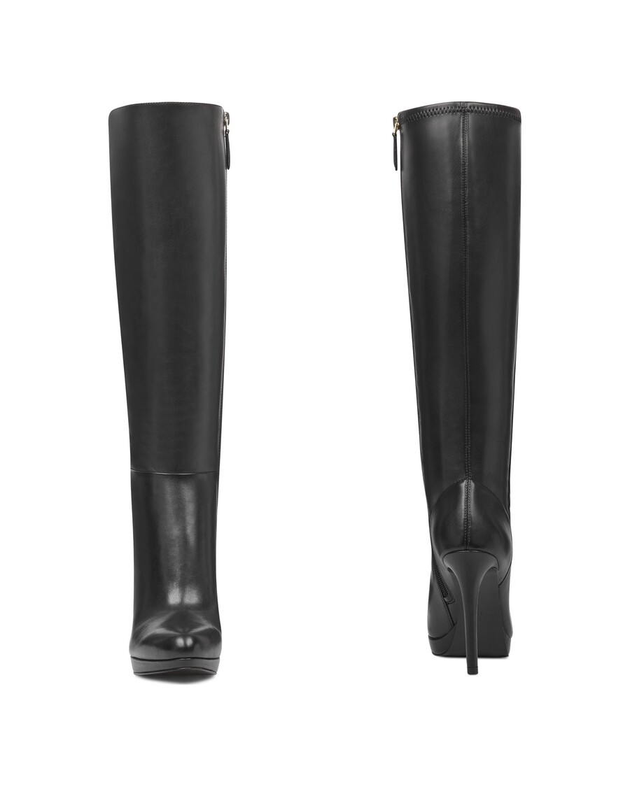 Devět Bot Na Platformě West Quizme