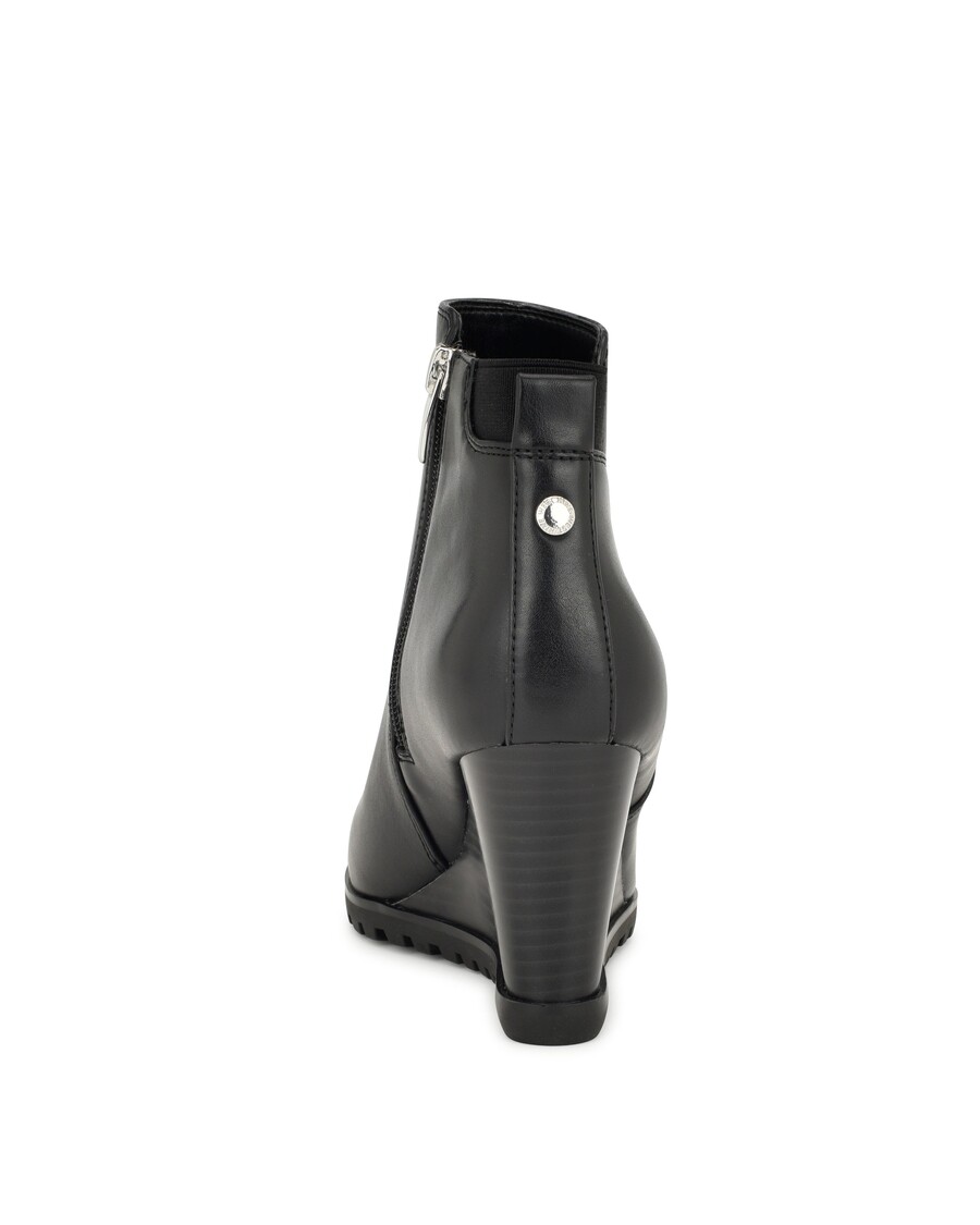 Devyni Vakarų Curtis Pleištiniai Bateliai