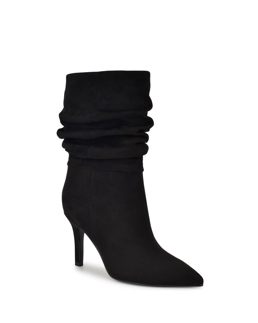 Deväť Topánok Zo Západných šiat