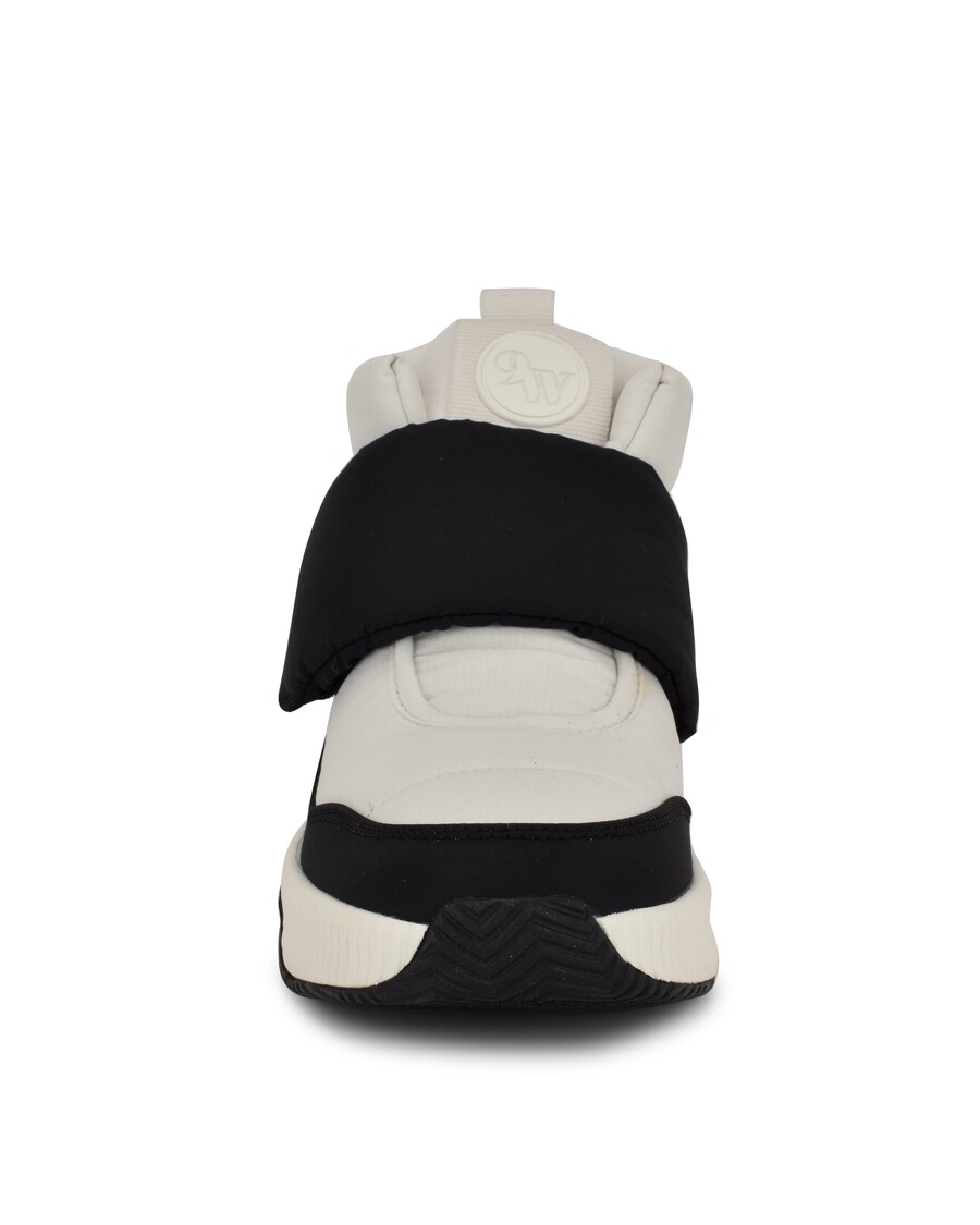 девет вест ципела