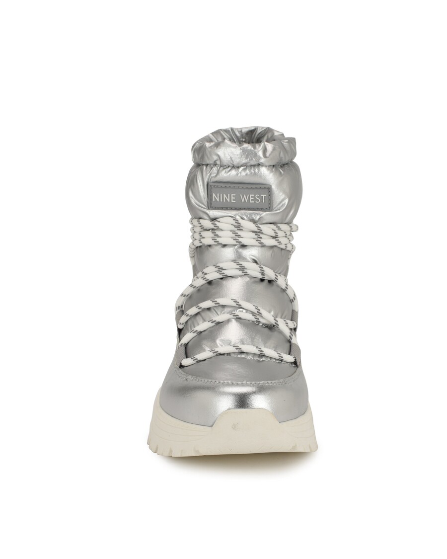 Nine West Dyme Lug Sole Casual Booties