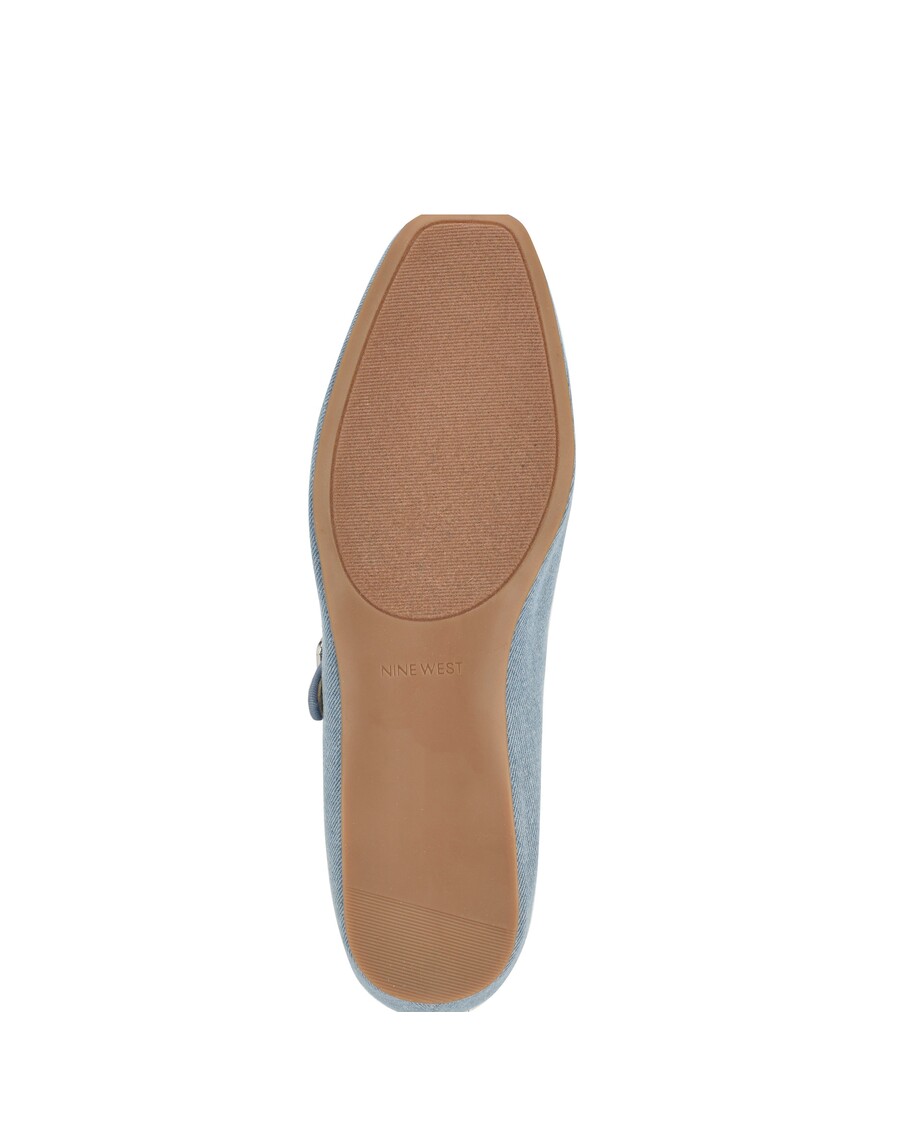 Devět West Lilow Square Toe Mary Jane Flats