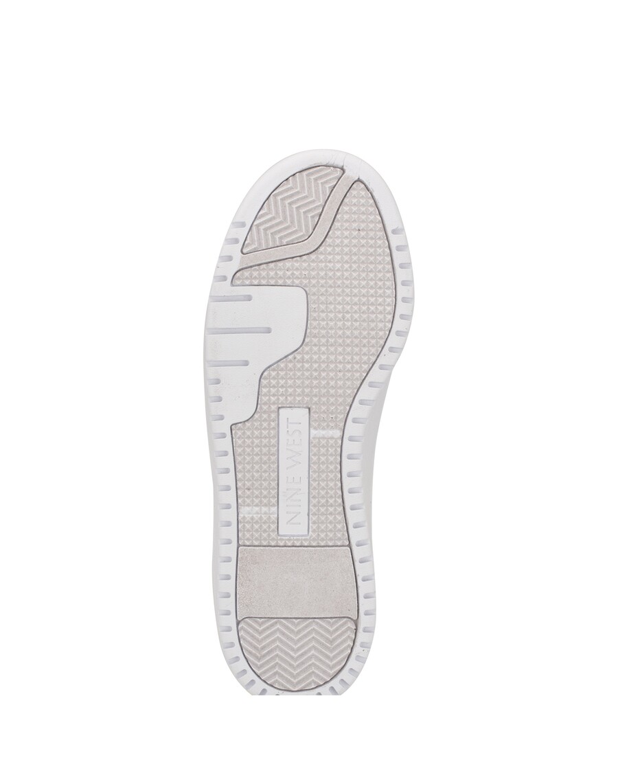 нине вест алено патике на пертлање