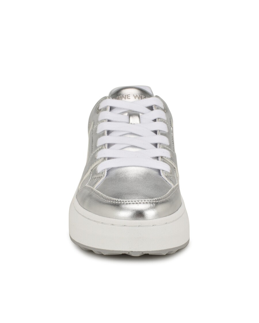 нине вест цамп патике на пертлање