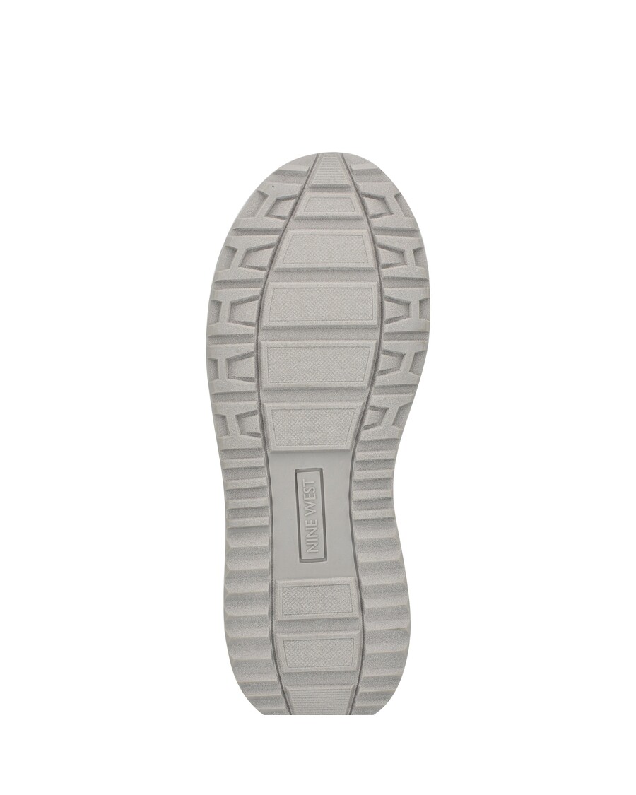 нине вест цамп патике на пертлање