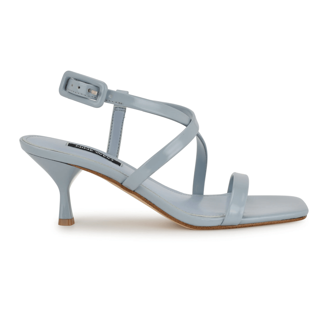 ناین وست هانی صندل‌های بنددار آبی روشن براق