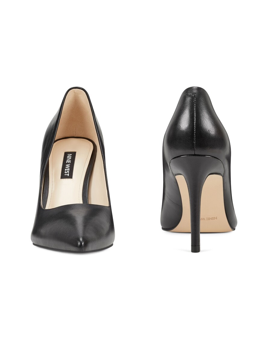 Deviņi Rietumu Ezra Smailie Pirkstu Sūkņi