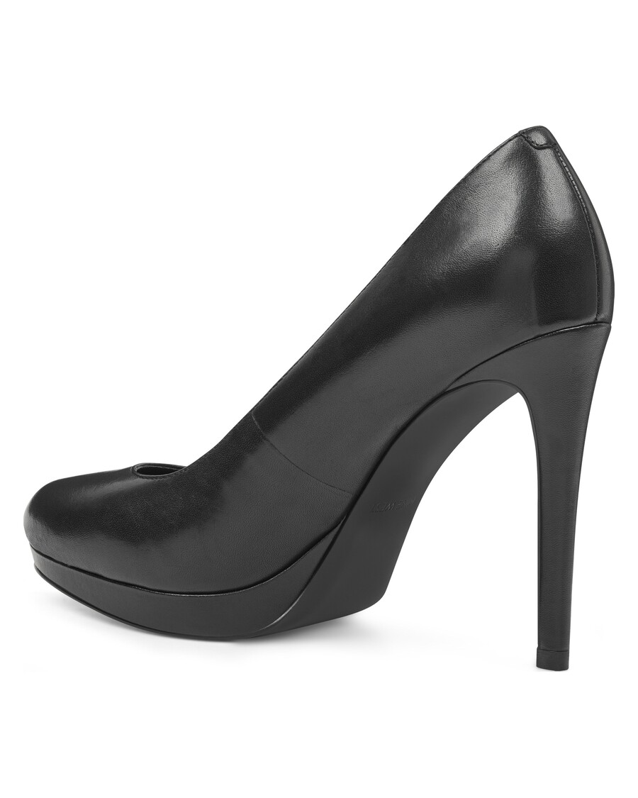 Dziewięć Pomp Platformowych West Quabree