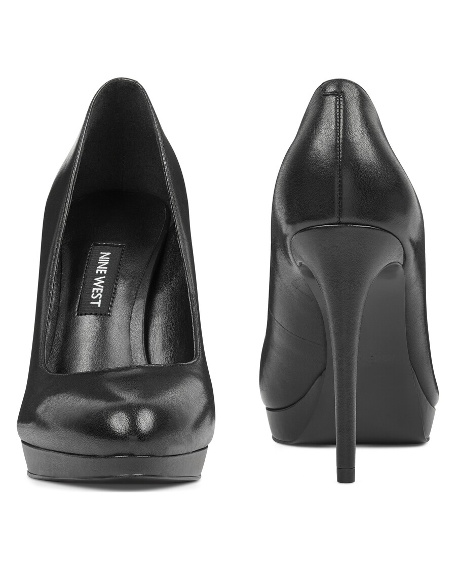 Dziewięć Pomp Platformowych West Quabree