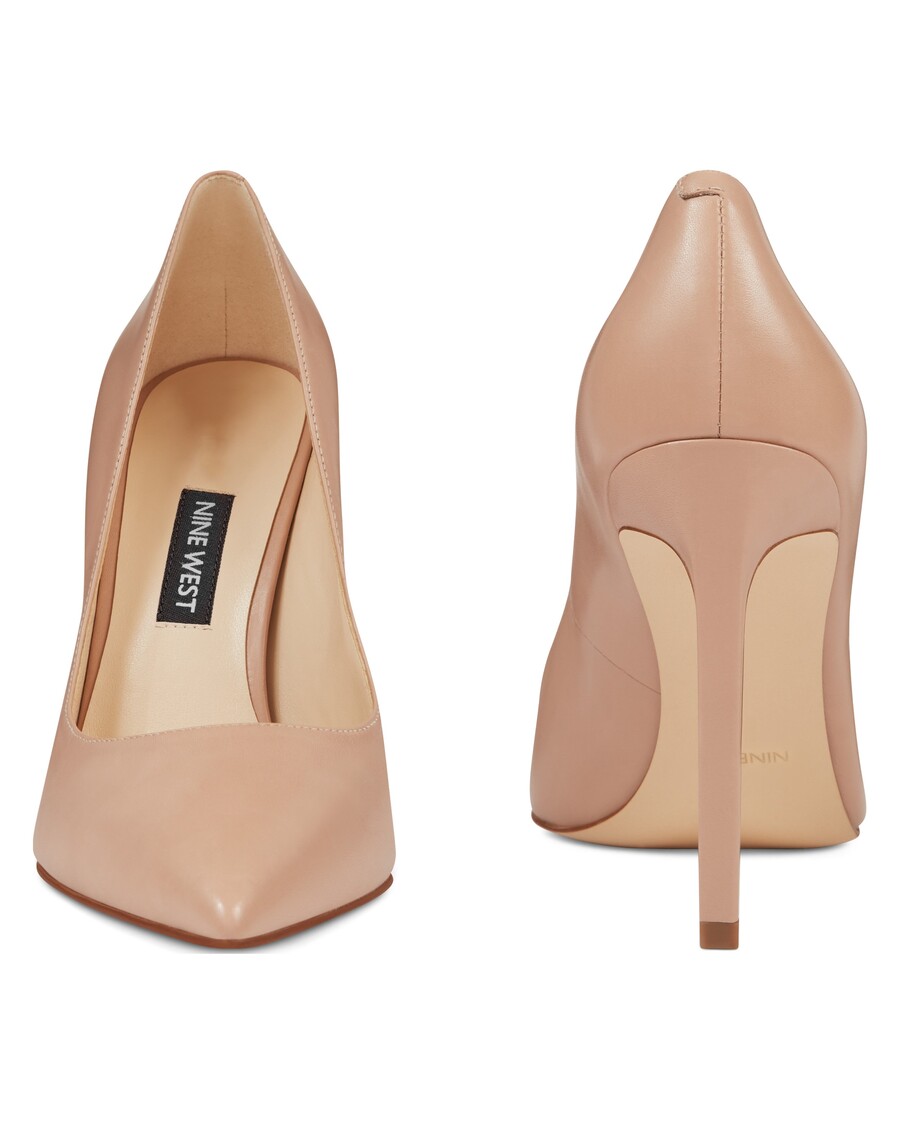 Kilenc Nyugati Tatiana Hegyes Lábujj Pumpa