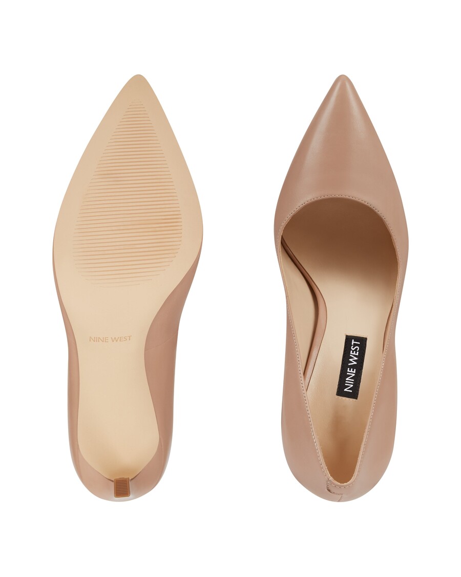 Kilenc Nyugati Tatiana Hegyes Lábujj Pumpa