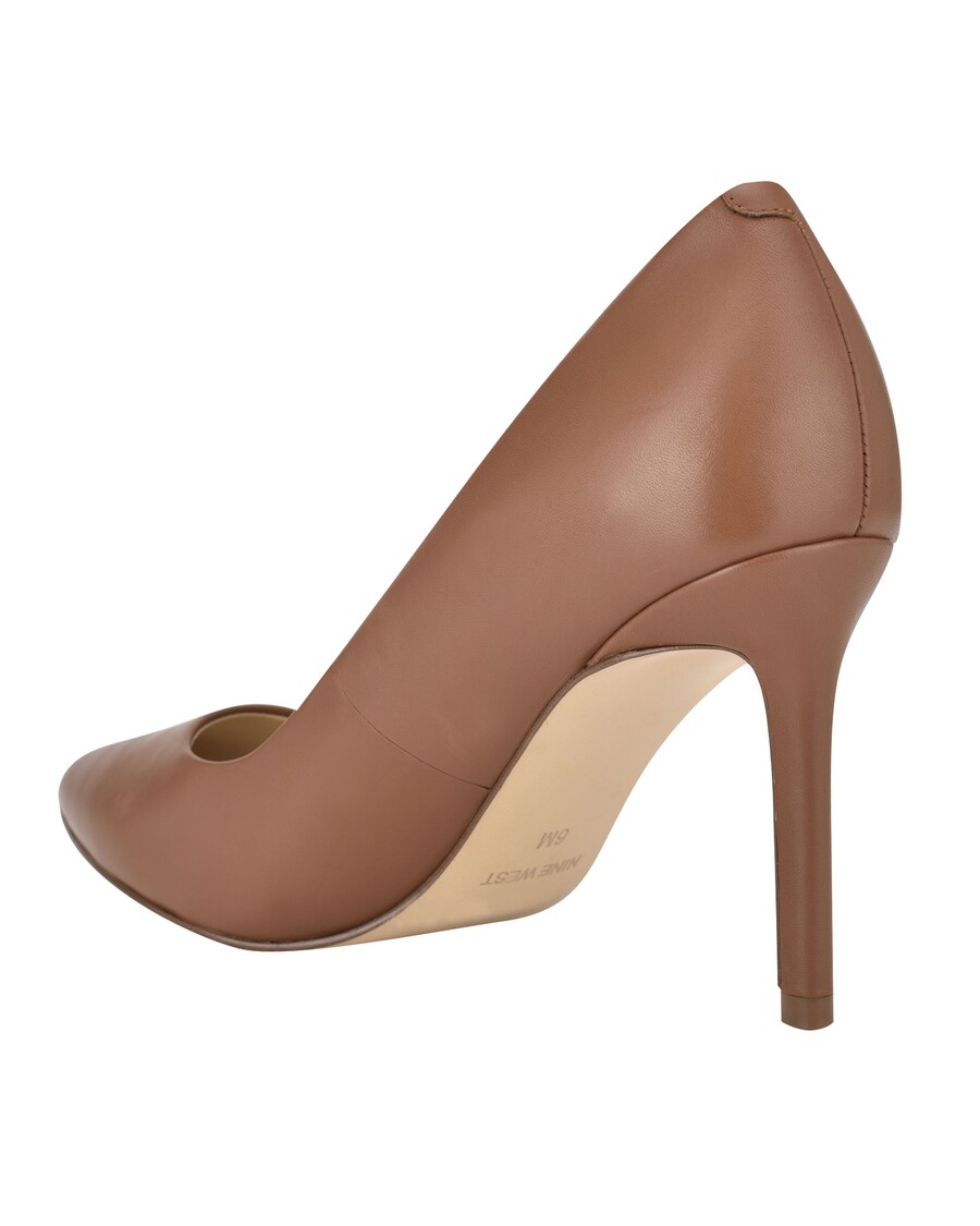 Deviņi Rietumu Ezra Smailie Pirkstu Sūkņi