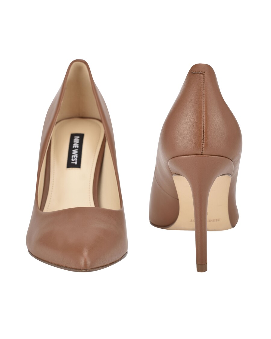 Deviņi Rietumu Ezra Smailie Pirkstu Sūkņi