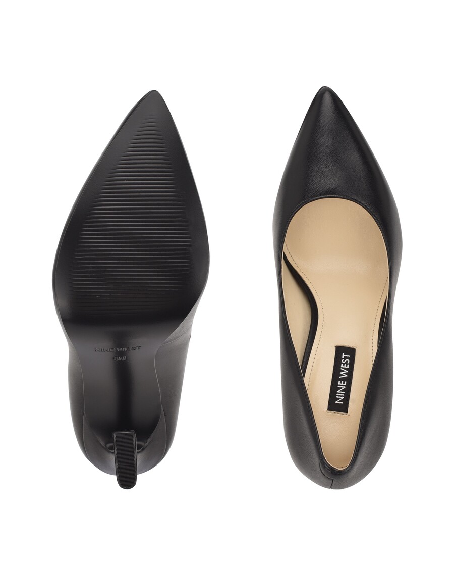 حذاء بمقدمة مدبّبة من ناين ويست تريندز