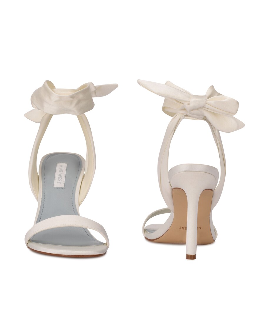 üheksa Lääne-kelsie Pahkluu Mähisega Kontsaga Sandaalid