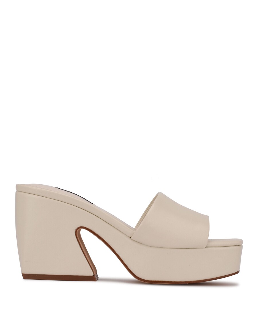 Nine West Oklee Platformlu Sandalet Slayt