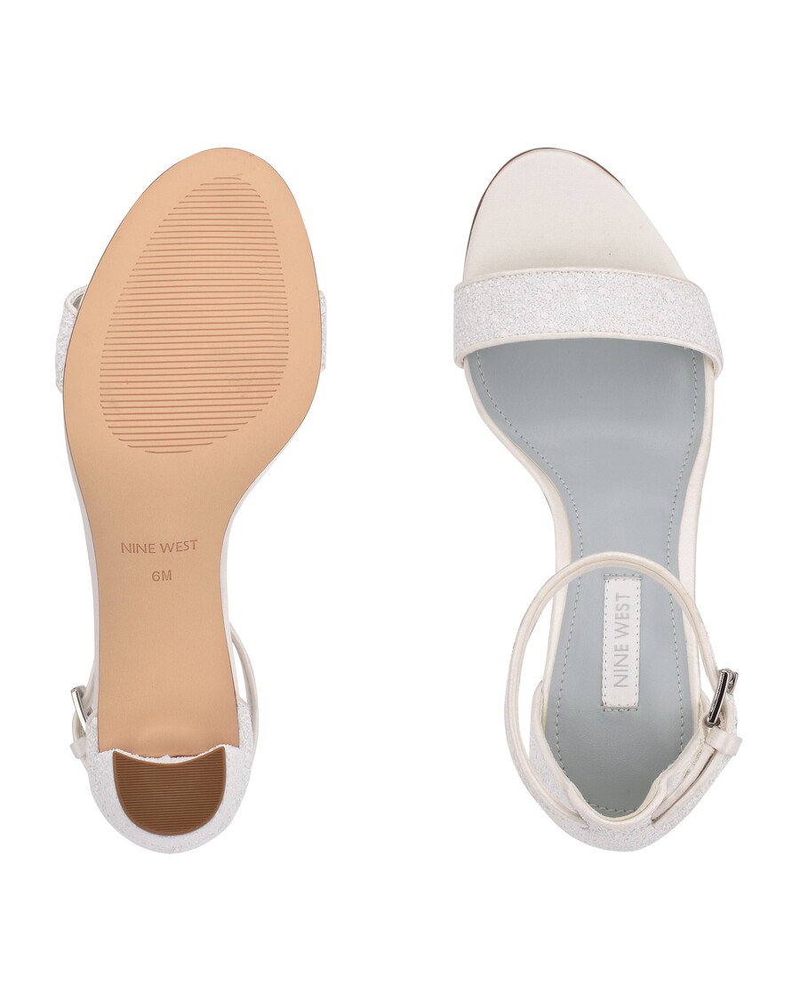 πέδιλα με τακούνι εννέα West Pruce λουράκι αστραγάλου