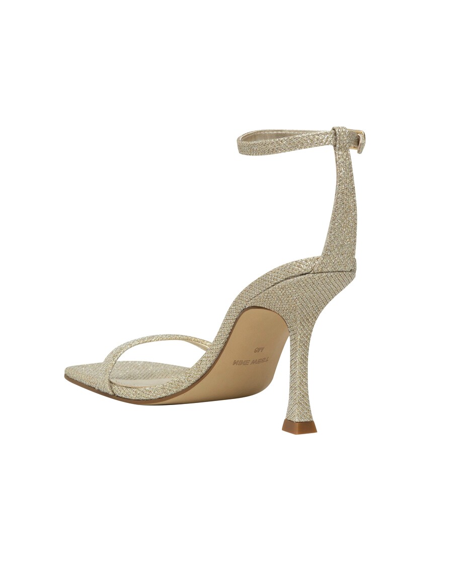 Sandały Dziewięć West Tak Z Paskami Na Kostce