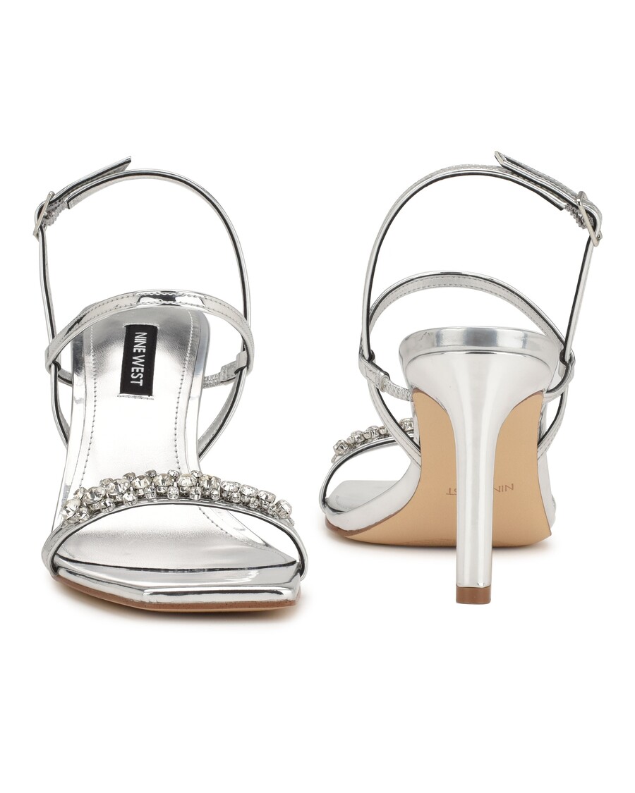 босоножки на каблуке девять западных дней с пяткой назад