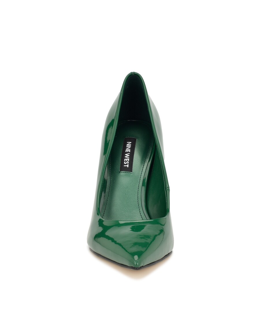 Sembilan Pompa Ujung Runcing Segar Barat