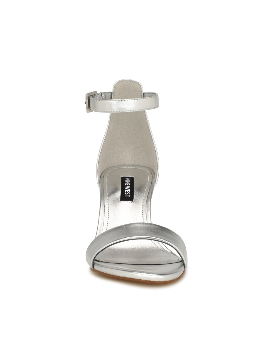 Sandały Na Obcasie Klockowym Dziewięć West Pruce Z Paskami Na Kostce