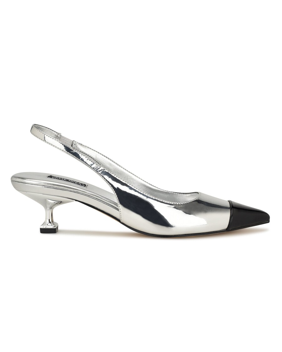Kilenc West Workit Hegyes Sapkás Lábujj Slingbacks
