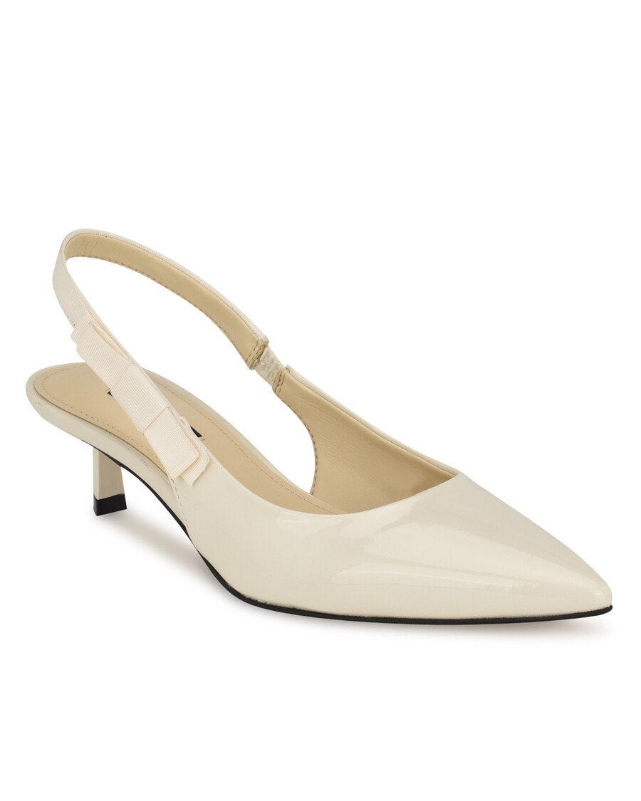 εννέα West Viki μυτερά δάχτυλα Slingbacks