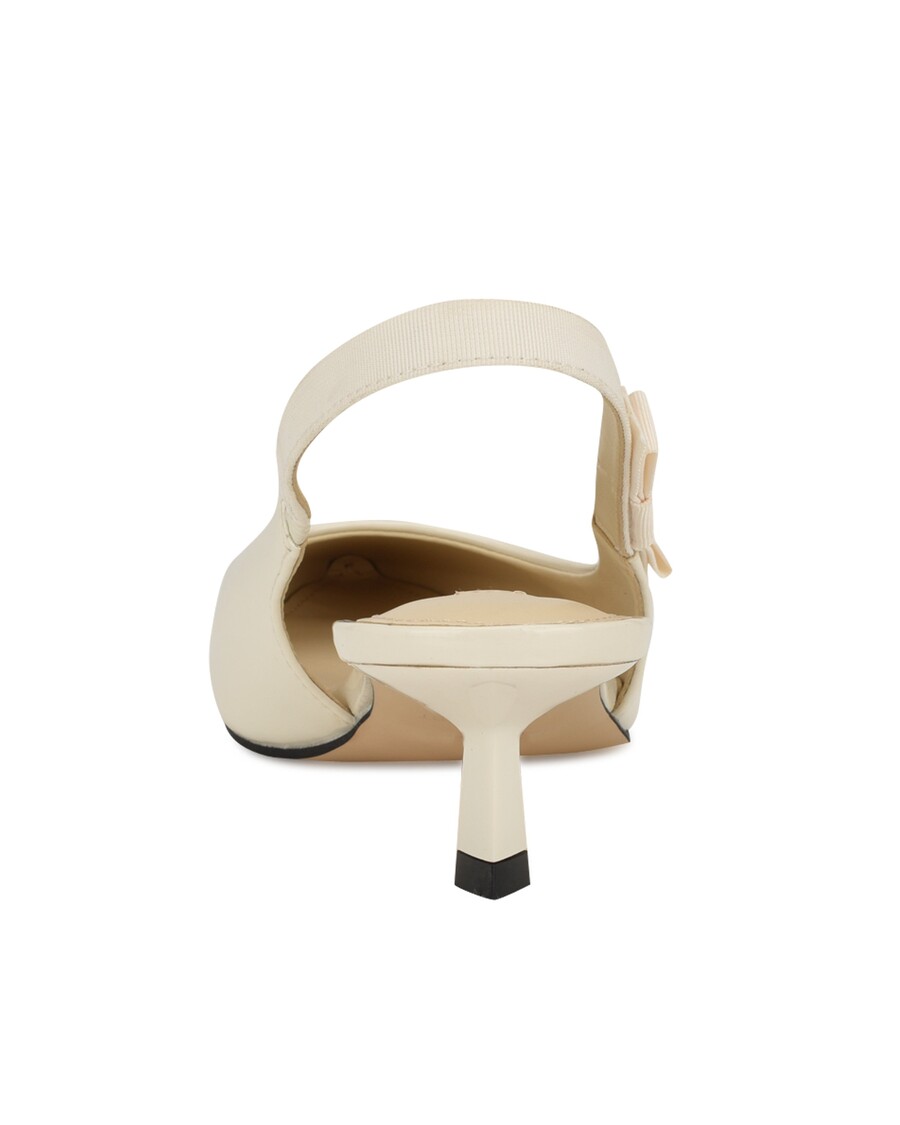 εννέα West Viki μυτερά δάχτυλα Slingbacks