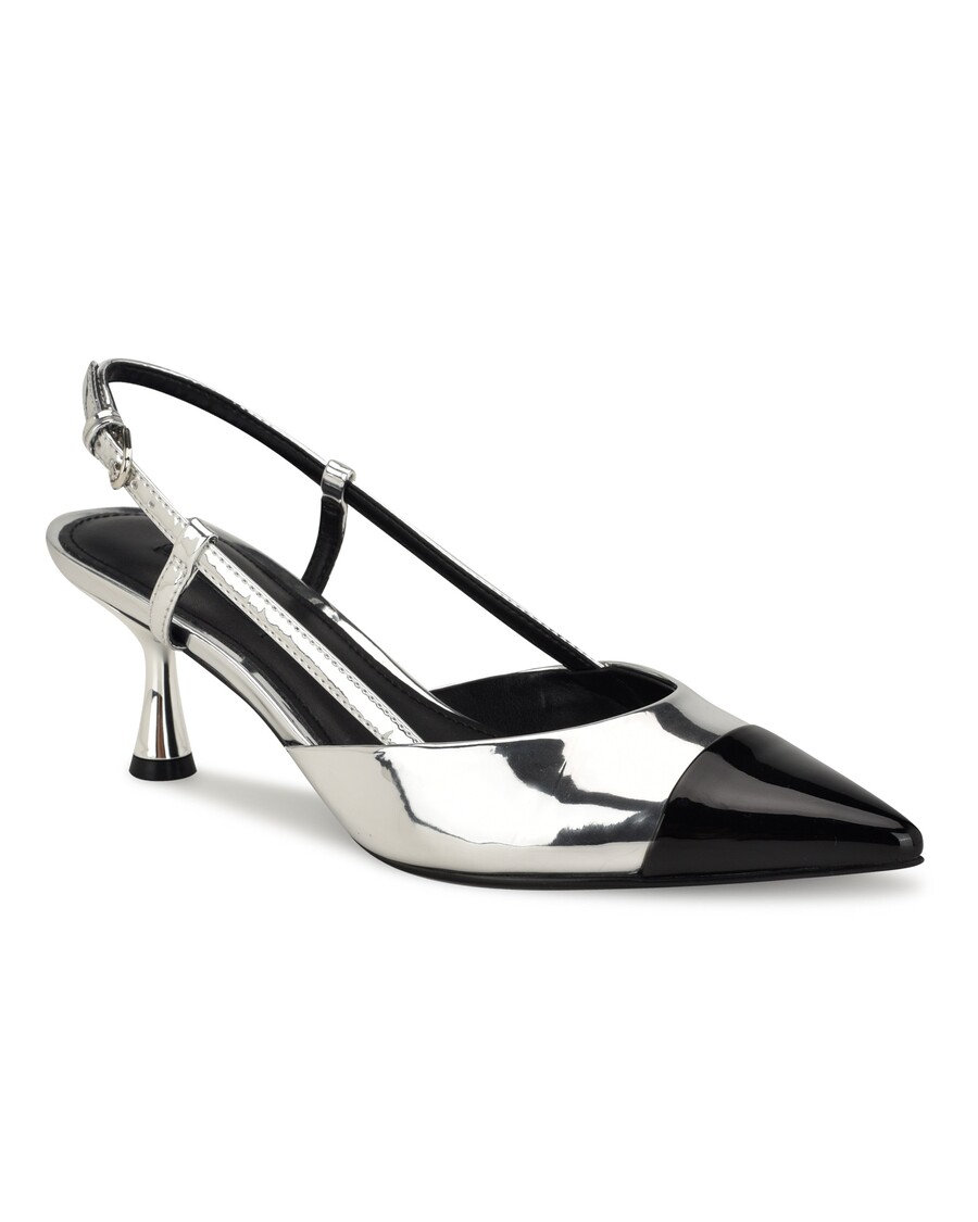 Deviņi Rietumu Rizzy Cap Toe Slingbacks