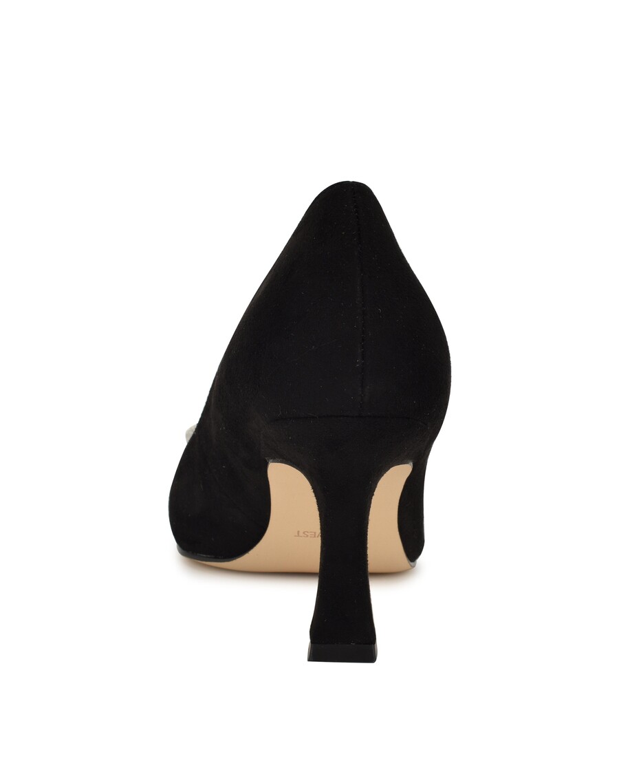 украшенные туфли Девяти Вест Жаки