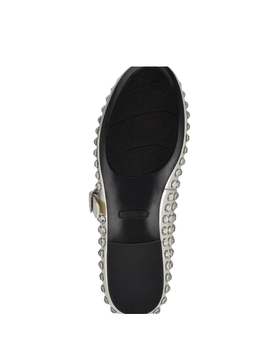 Deviņi Rietumu Emmil Mary Jane Flats