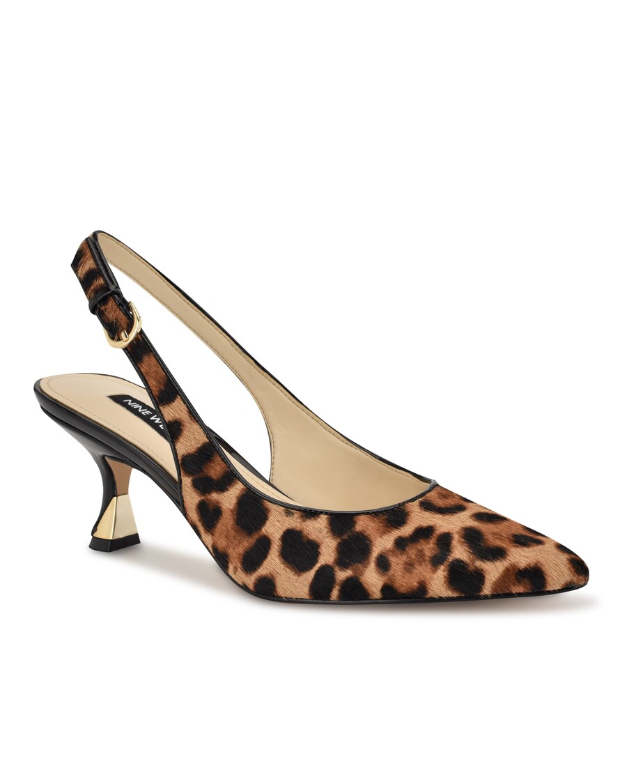 Pantofii Nine West Jannit Cu Vârf Ascuțit