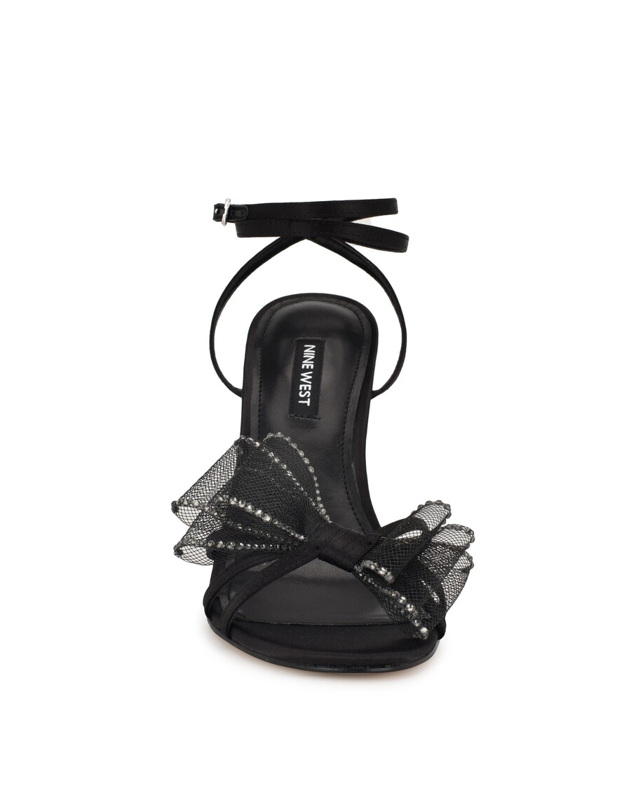 Negen West Minky Sandalen Met Strikehak