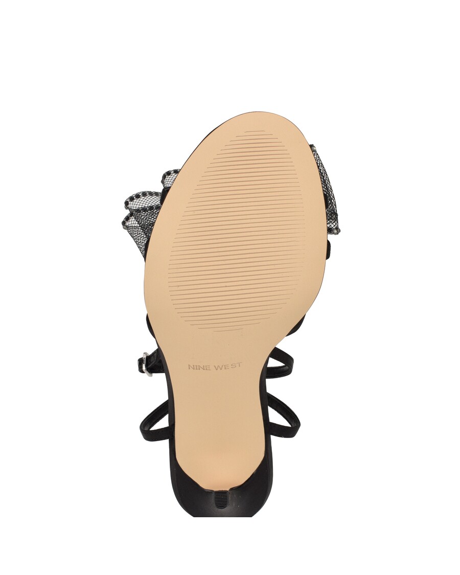 Negen West Minky Sandalen Met Strikehak