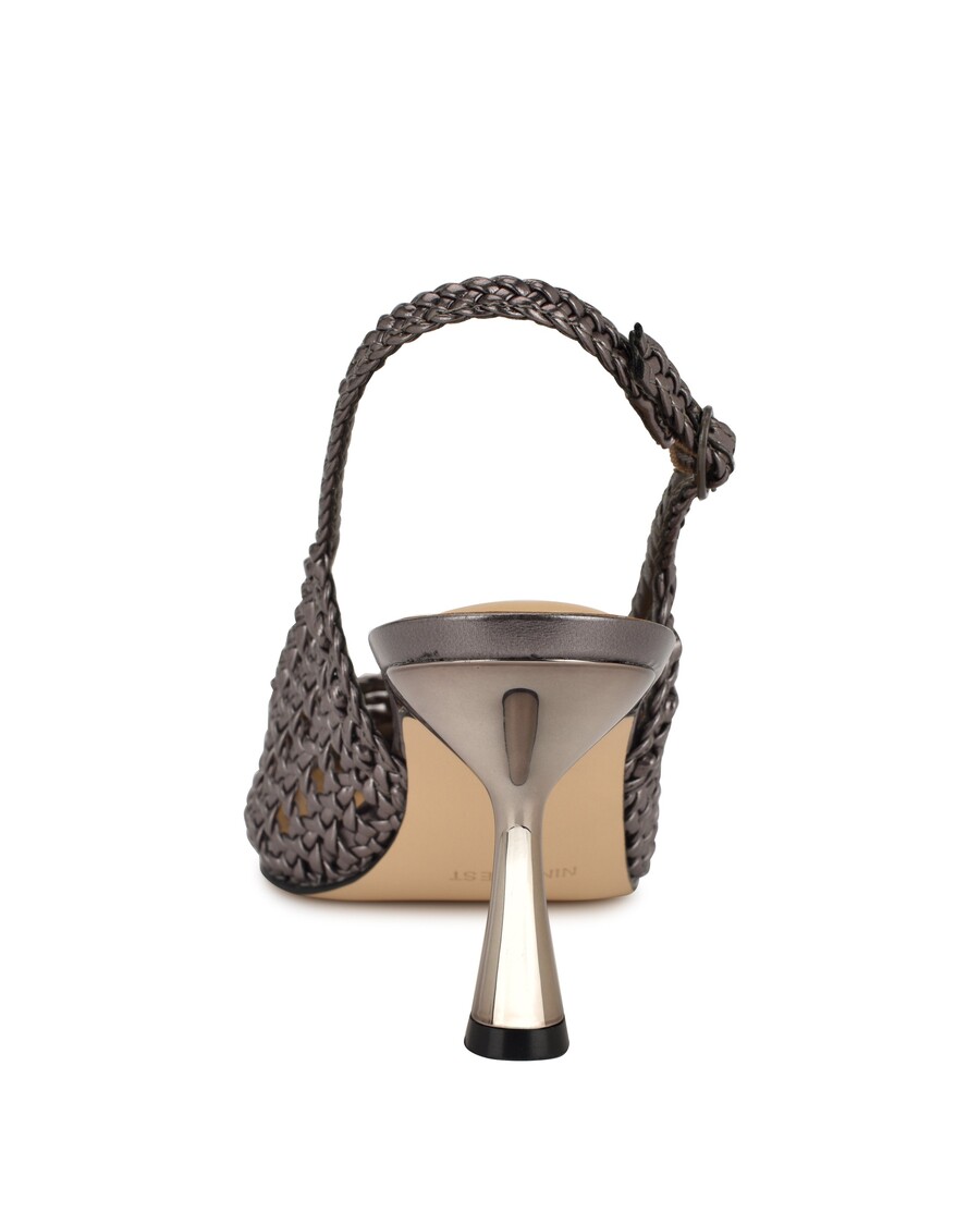 Deviņi Rietumu Madalene Austi Slingbacks