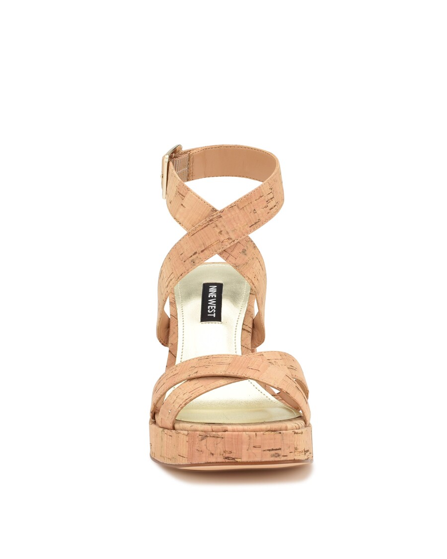 сандали на платформа с каишка за глезена Nine West