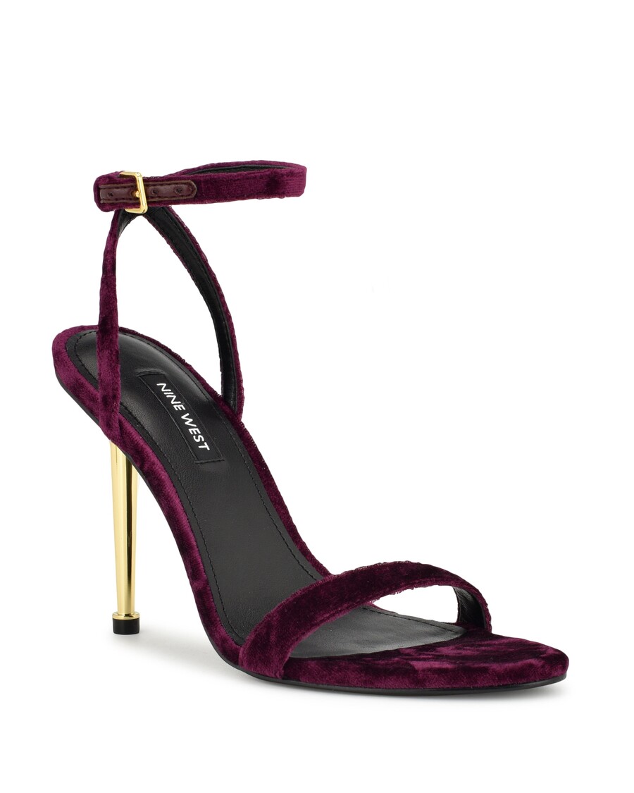 Sandały Dziewięć West Reina Z Paskami Na Kostce