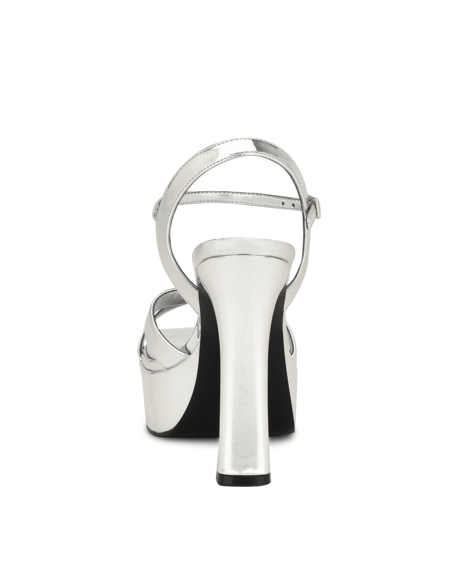 Deväť Sandálov Na Platforme West Iriv